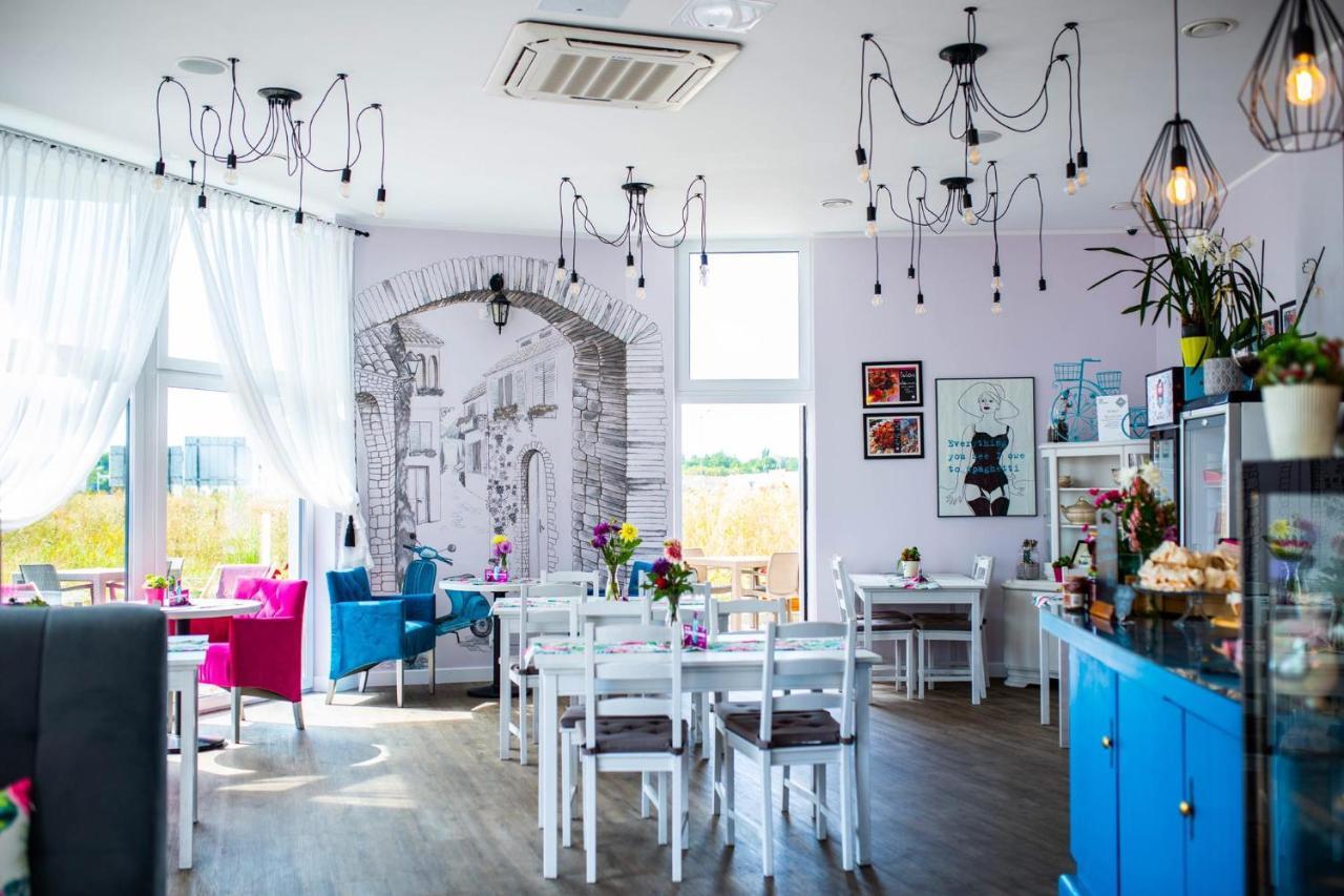 Wyjatkowe Smaki Bed and Breakfast Pruszcz Gdański Eksteriør billede